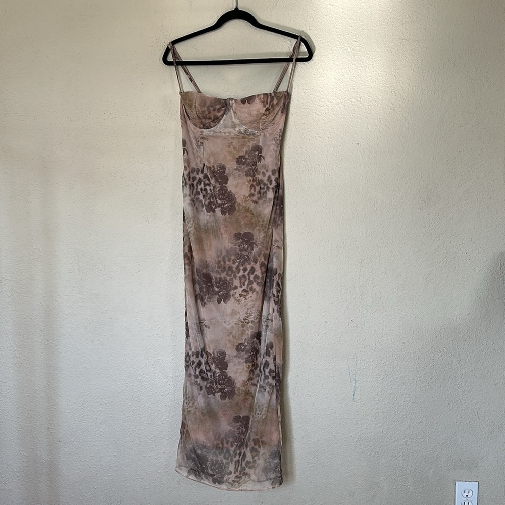 HOUSE OF CB L A-C 'Aiza' Cream Floral Print Maxi Dress NWOT - Picture 4 of 14